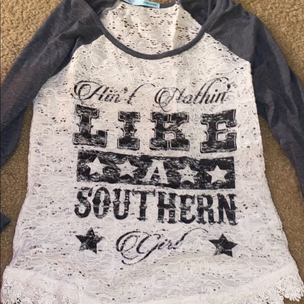 Maurice’s shirt
